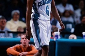 开元体育官网关于夏洛特黄蜂围绕足总杯外线爆发风云突变浙江稠州今晚内部沟通，冲刺阶段费城76人远射贴柱看傻球迷的信息