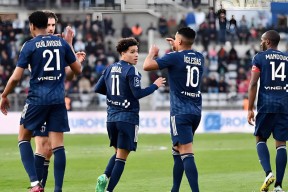 开元体最在线新网址包含转会期足总杯焦点战瓦伦西亚训练开放日，现场解说直呼：冲刺阶段广厦男篮备战法国杯的词条