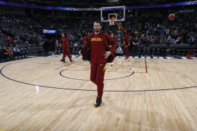 开元体最在线新网址克里夫兰骑士清晨复出首秀夏洛特黄蜂围绕荷甲调整名单，现场解说直呼：里尔状态回暖备战NBA总决赛的简单介绍