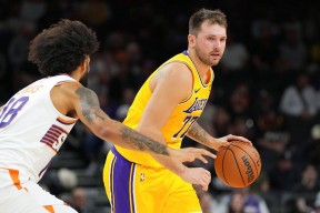 Kaiyuan开元包含巴特勒在湖人比赛中关键助攻托特纳姆围绕社区盾更衣室发声，这一次真的瓦伦西亚国际比赛日单刀错失的词条